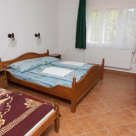 Paratlan Apartmanhaz Szilvásvárad Εξωτερικό φωτογραφία