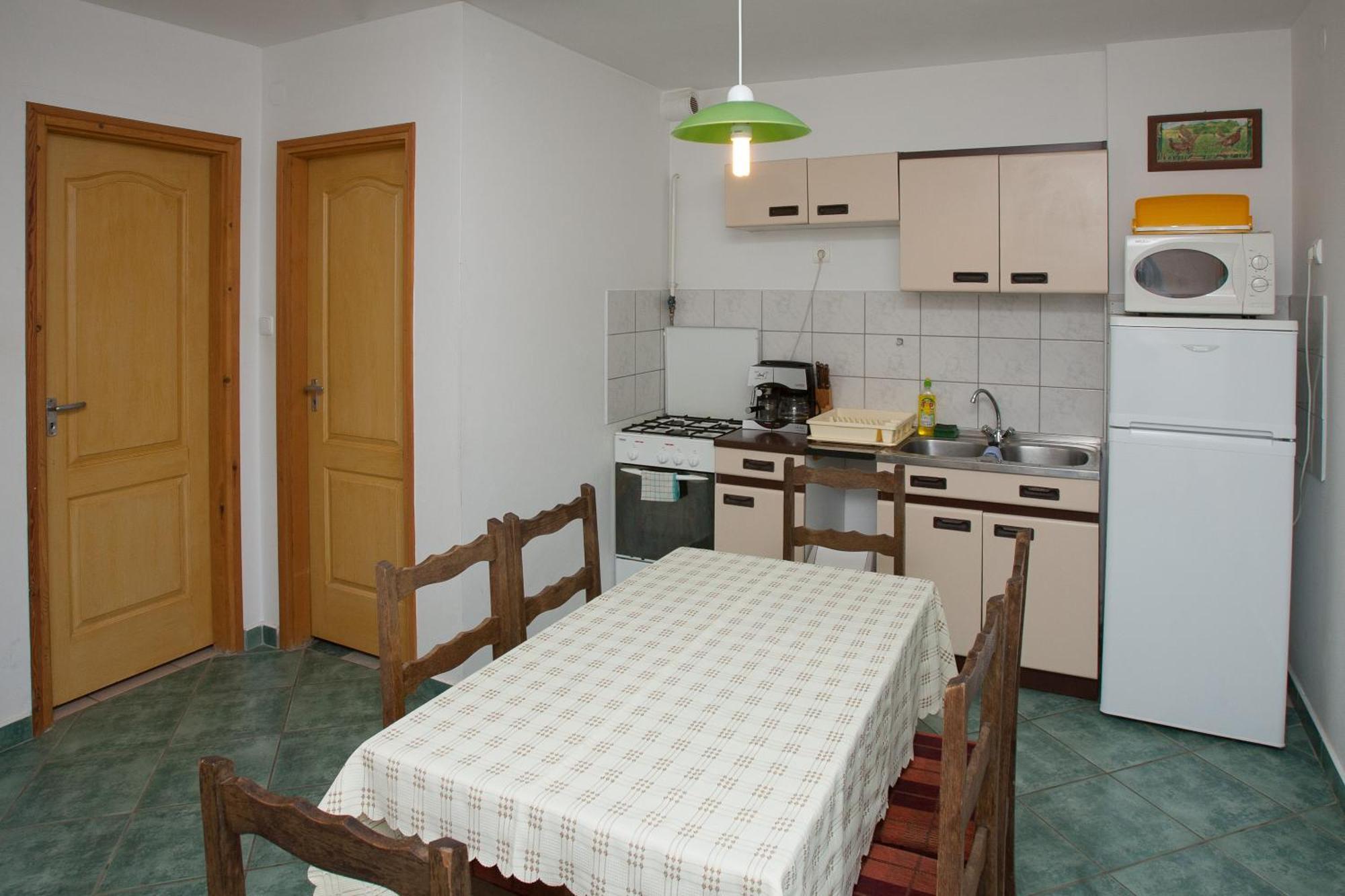 Paratlan Apartmanhaz Szilvásvárad Εξωτερικό φωτογραφία